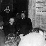 Po oslobodzujúcom rozsudku 14. novembra 1989 na schodoch Justičného paláca v Bratislave