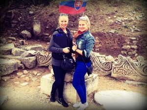 sprievodkyne v Efeze