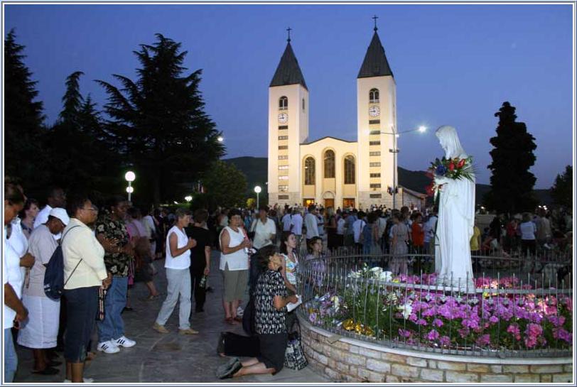 Kráľovná pokoja, Medžugorie, 25. decembra 2013: Rozhodnite sa pre Ježiša