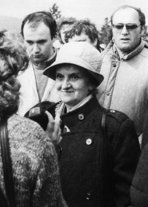 H.POnická na Bradle poskytuje rozhovor Slov. Rozhlasu (PhDr. Eva Jaššová)