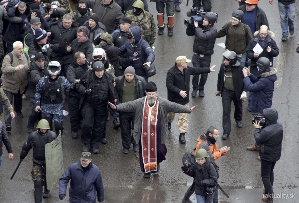 ukrajina_protesty_17_20_feb_14_reuters
