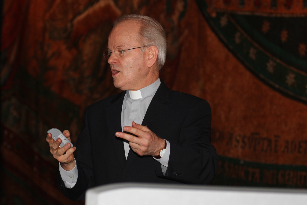 14b. Paulo Sigl