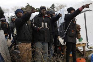 France-Calais-Migrants-Camp253473-300x200