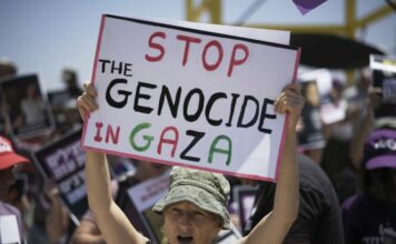 KINO: NOČNÁ MORA oscarového režiséra filmu Žiadna iná krajina : Jeho dom prepadli izraelskí vojaci